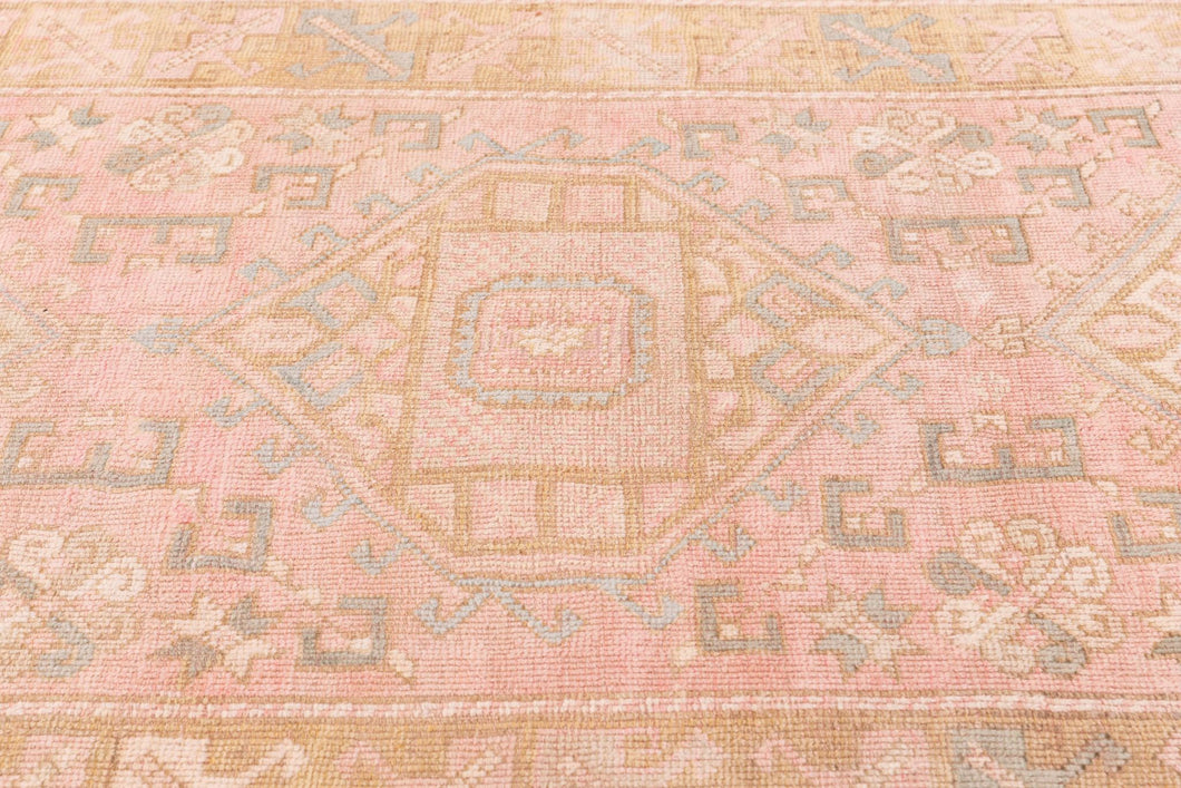 4x6 Old & Vintage Turkish Area Rug
