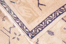 2x4 Old & Vintage Tukish Area Rug