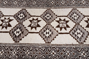 4x12 Old & Vintage Area Runner Rug