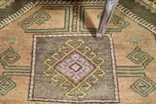 4x4 Old & Vintage Turkish Area Rug