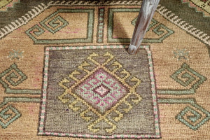 4x4 Old & Vintage Turkish Area Rug