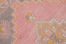 4x6 Old & Vintage Turkish Area Rug