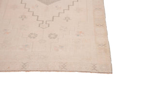 4x6 Old & Vintage Turkish Area Rug