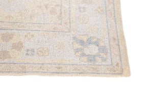 4x6 Old& Vintage Turkish Area Rug