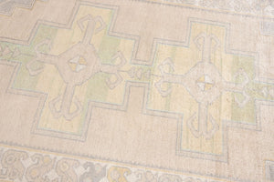 4x8 Old& Vintage Turkish Area Rug