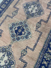 5x10 Central Anatolian Turkish Area Rug