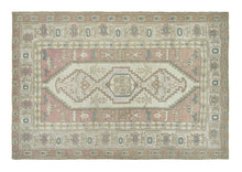 6x9 Colorful Old & Vintage Turkish Area Rug
