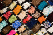 7x10 Modern Tulu Area Rug