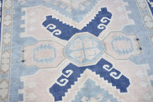 7x10 Soft Old & Vintage Turkish Area Rug