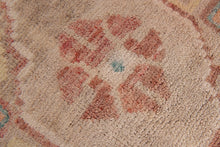 7x9 Old & Vintage Tukish Area Rug